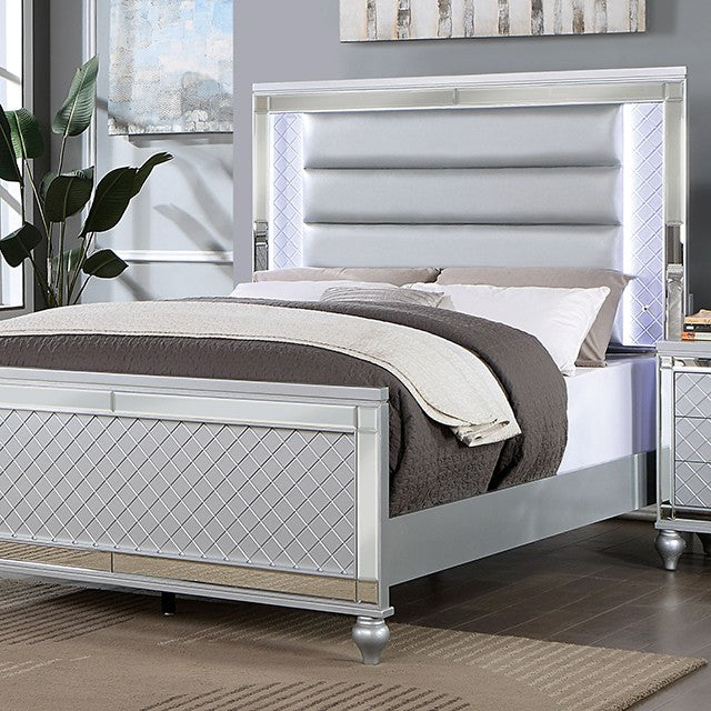 FOA CALANDRIA Contemporary Silver Bed CM7320SV