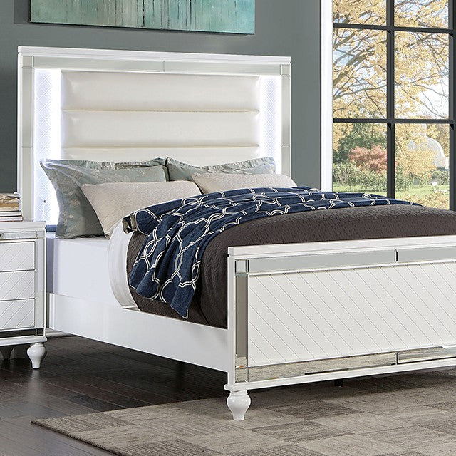 FOA CALANDRIA Contemporary White Leatherette Bed CM7320WH