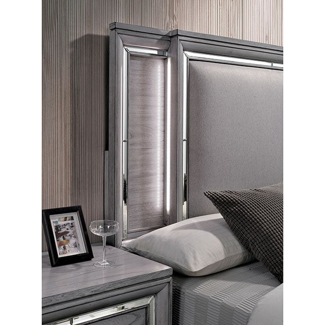 FOA ALANIS Contemporary Light Gray Mirror Fabric Bed CM7579