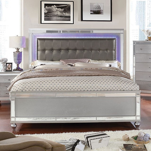 FOA BRACHIUM Contemporary Silver Leatherette Bed CM7977SV