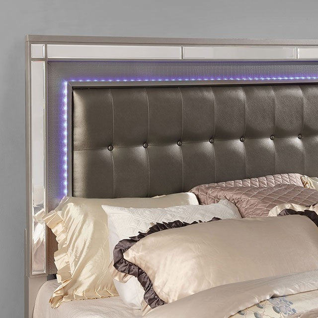 FOA BRACHIUM Contemporary Silver Leatherette Bed CM7977SV